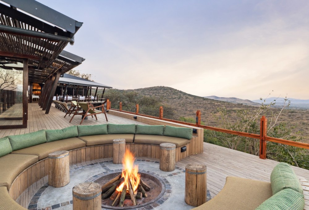 Boma-Feuer auf der Terasse